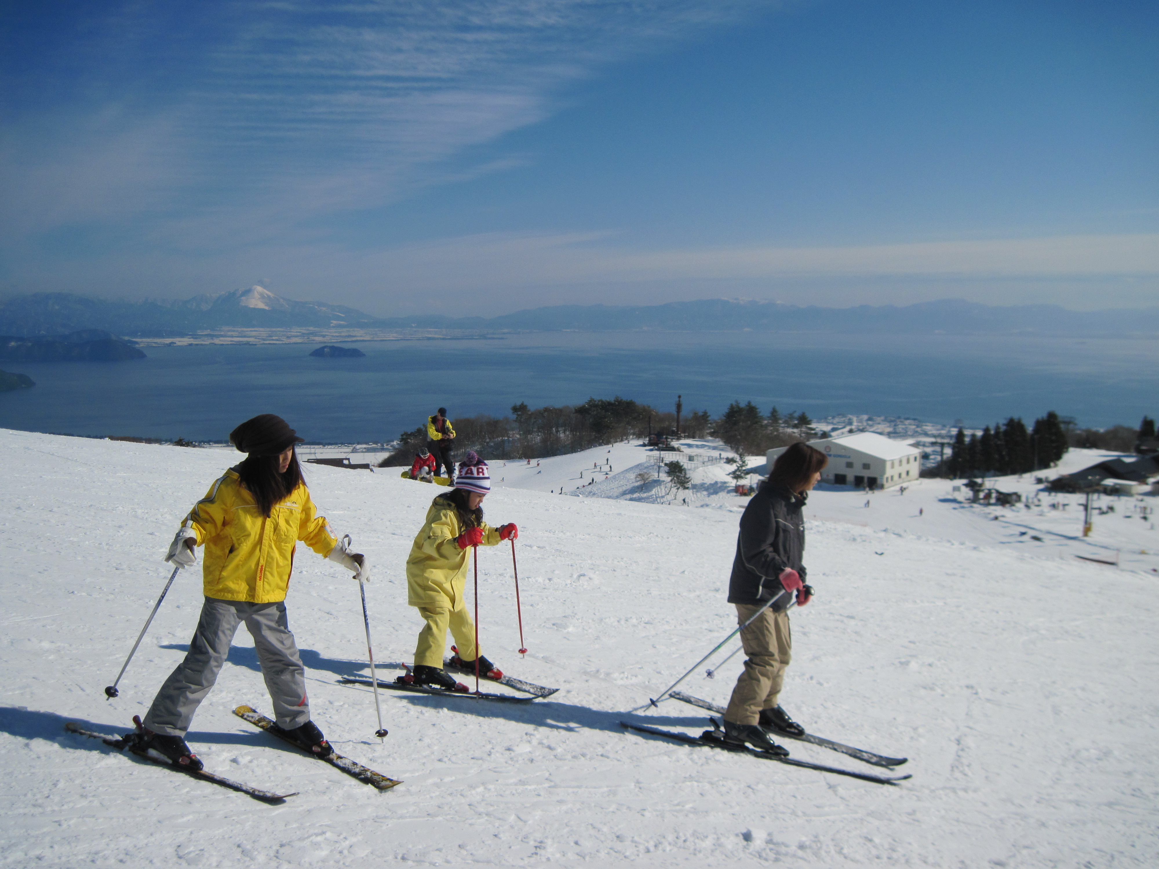 ニュース・イベント| 滋賀県の琵琶湖が一望できるスキー場 びわこ箱館山